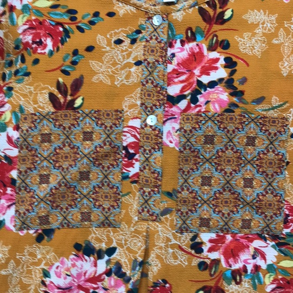 Fig and Flower Tunic Blouse - Picture 3 of 8